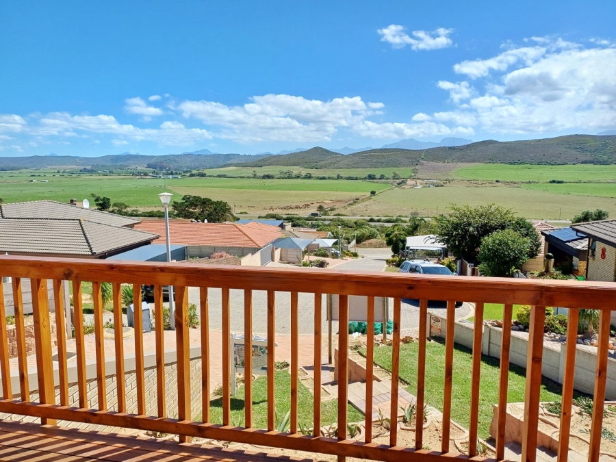 3 Bedroom Property for Sale in Reebok Western Cape